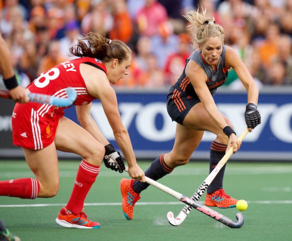 16 Netherlands - England